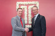 220819 Amway Scholarship Photo 0TH08572-2.jpg